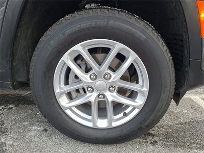 2025 Jeep Grand Cherokee Laredo X