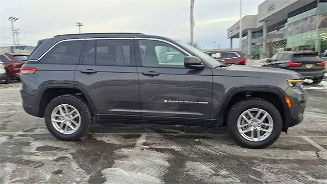 2025 Jeep Grand Cherokee Laredo X