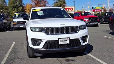 2024 Jeep Grand Cherokee Laredo X