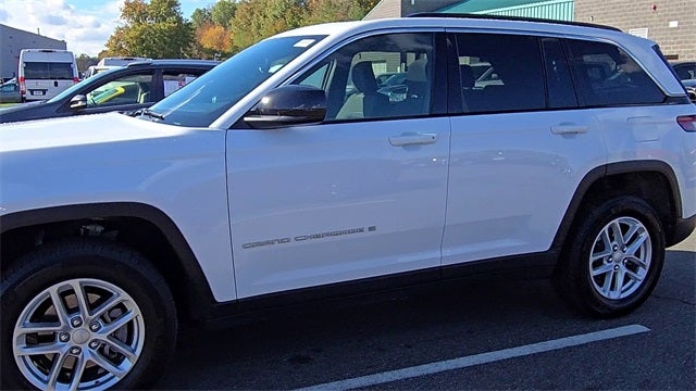 2024 Jeep Grand Cherokee Laredo X