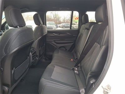 2024 Jeep Grand Cherokee Laredo