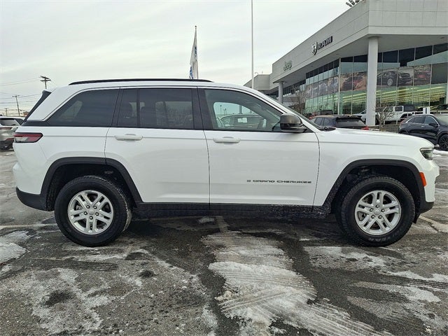 2024 Jeep Grand Cherokee Laredo