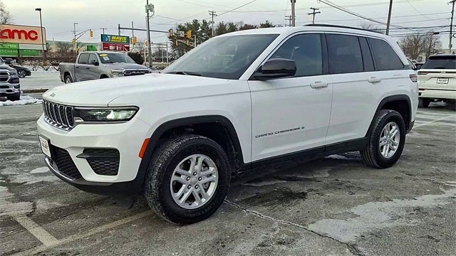 2024 Jeep Grand Cherokee Laredo