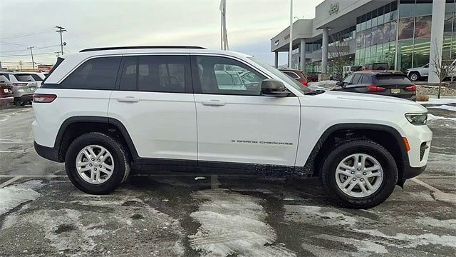 2024 Jeep Grand Cherokee Laredo