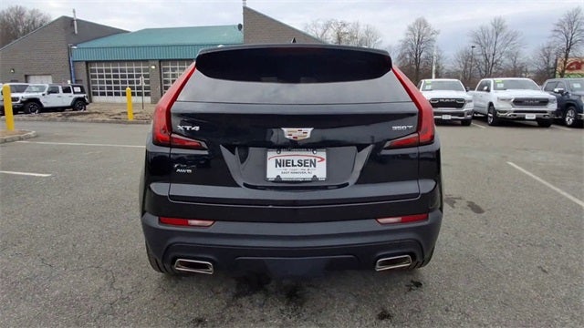 2023 Cadillac XT4 Luxury