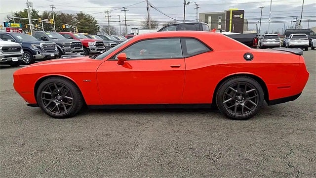 2017 Dodge Challenger R/T
