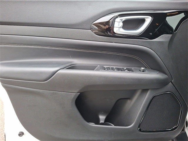 2023 Jeep Compass Altitude