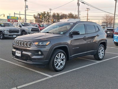 2024 Jeep Compass Latitude Lux
