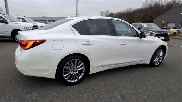 2024 INFINITI Q50 LUXE