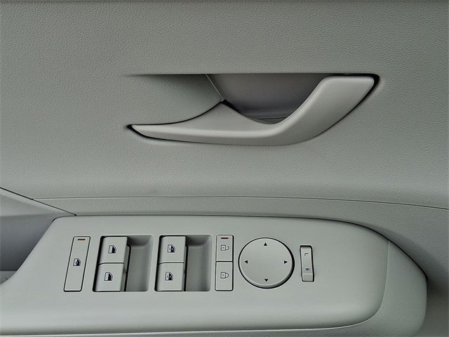 2025 Hyundai Kona SEL Convenience