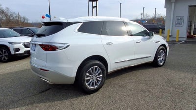 2024 Buick Enclave Essence