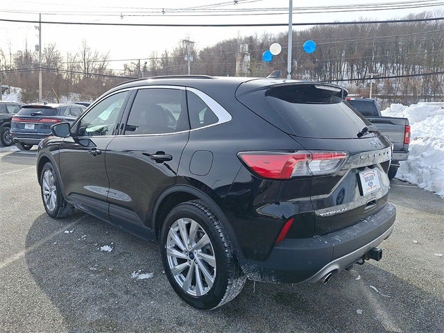 2022 Ford Escape Titanium
