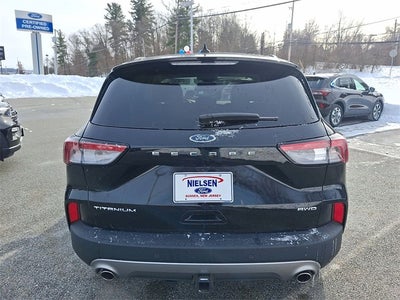 2022 Ford Escape Titanium