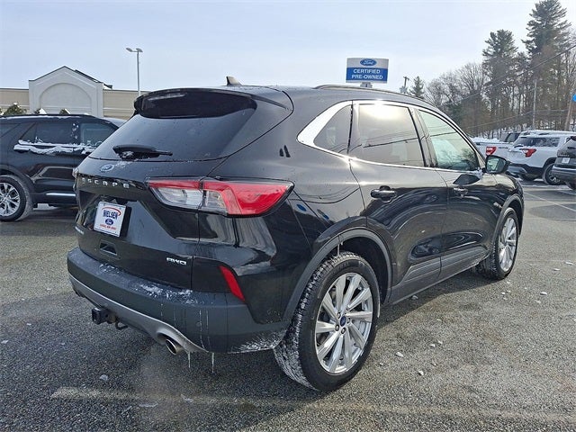 2022 Ford Escape Titanium