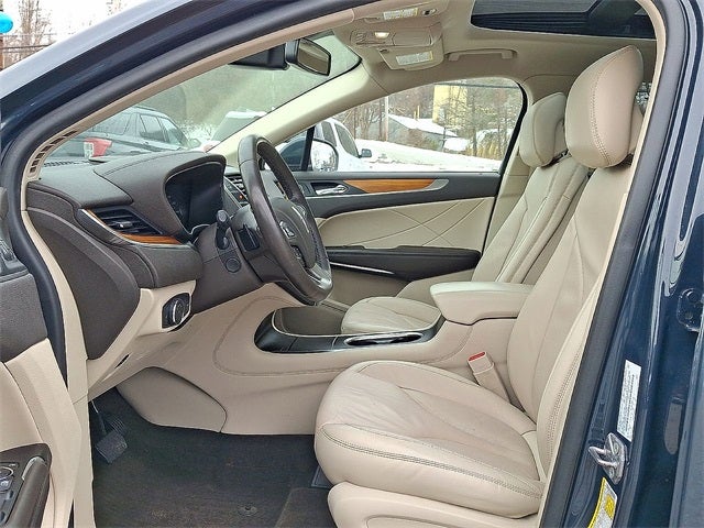 2019 Lincoln MKC Select