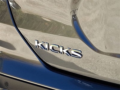 2025 Nissan Kicks Play S