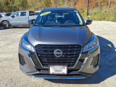 2025 Nissan Kicks Play S