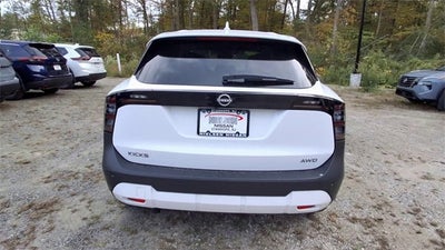 2025 Nissan Kicks SV