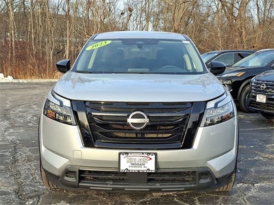 2023 Nissan Pathfinder S