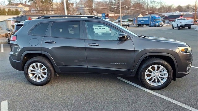 2022 Jeep Cherokee Latitude Lux
