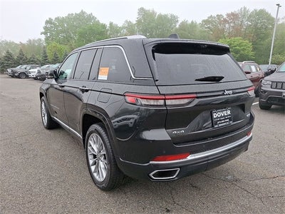 2023 Jeep Grand Cherokee Summit