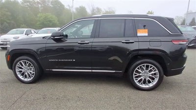 2023 Jeep Grand Cherokee Summit