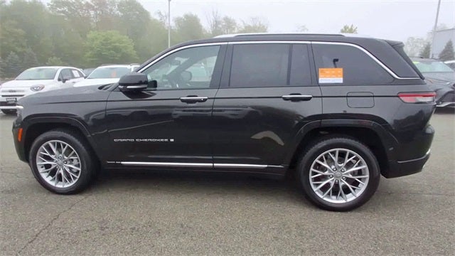 2023 Jeep Grand Cherokee Summit