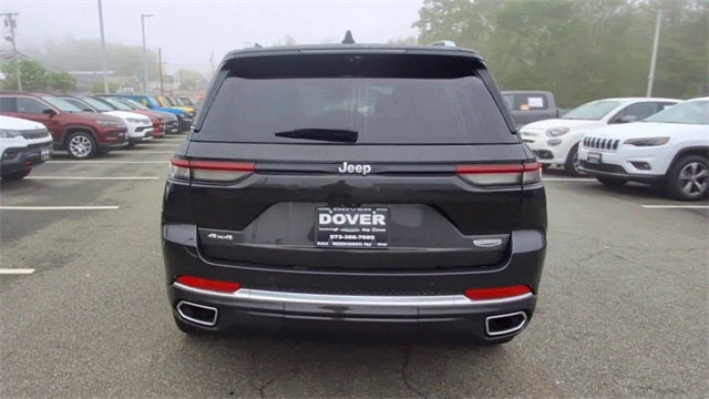 2023 Jeep Grand Cherokee Summit