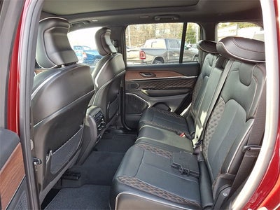 2024 Jeep Grand Cherokee Summit