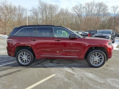 2024 Jeep Grand Cherokee Summit