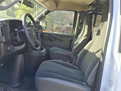 2023 Chevrolet Express 2500 Work Van Cargo