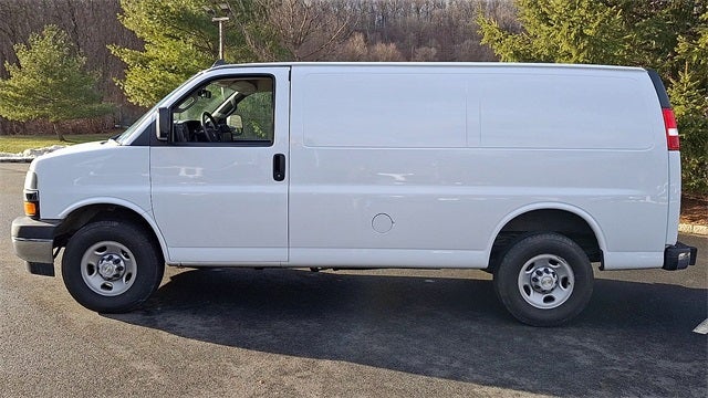 2023 Chevrolet Express 2500 Work Van Cargo