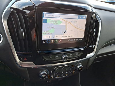 2022 Chevrolet Traverse LT Leather