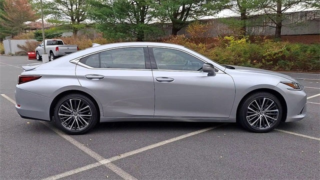 2022 Lexus ES 350