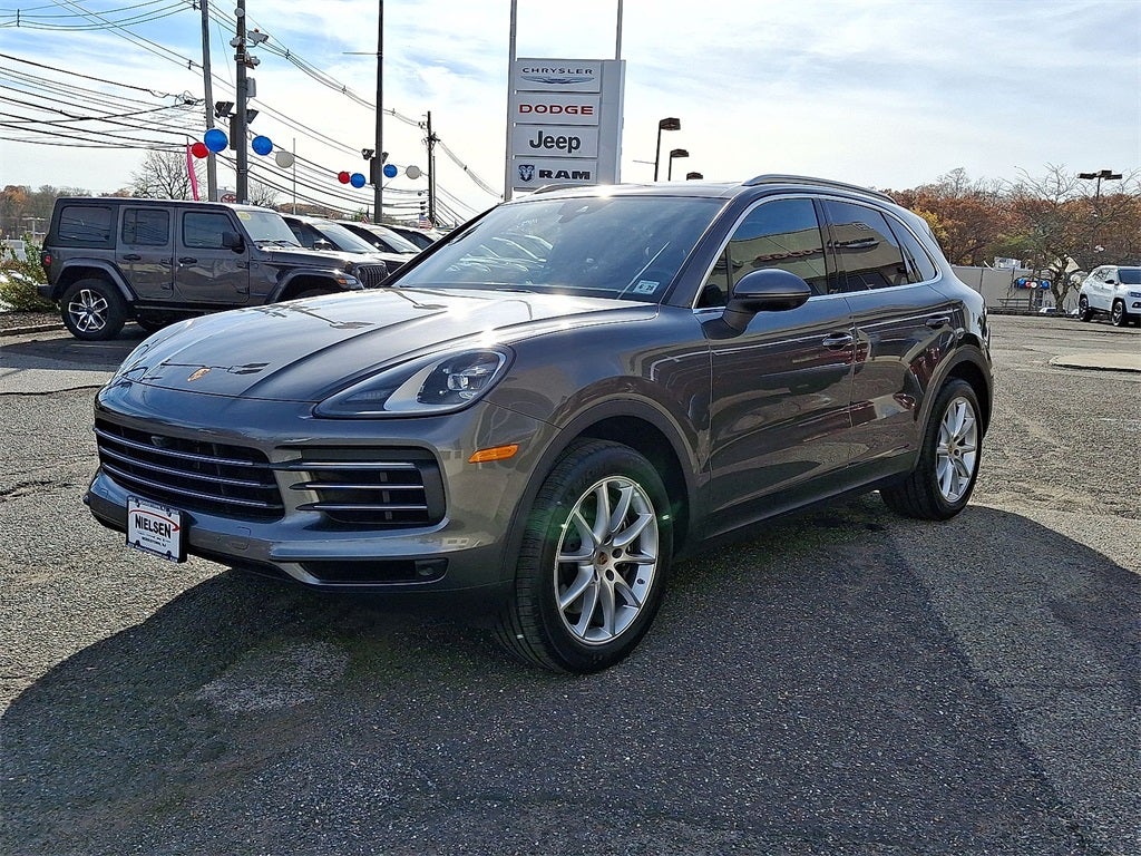 2023 Porsche Cayenne Platinum Edition