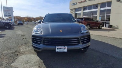 2023 Porsche Cayenne Platinum Edition
