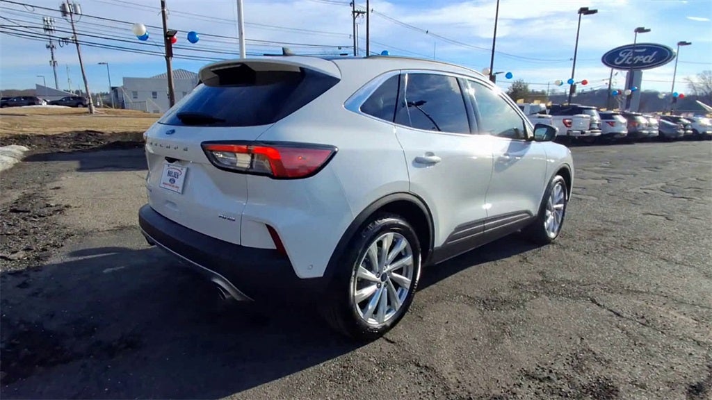 2022 Ford Escape Titanium