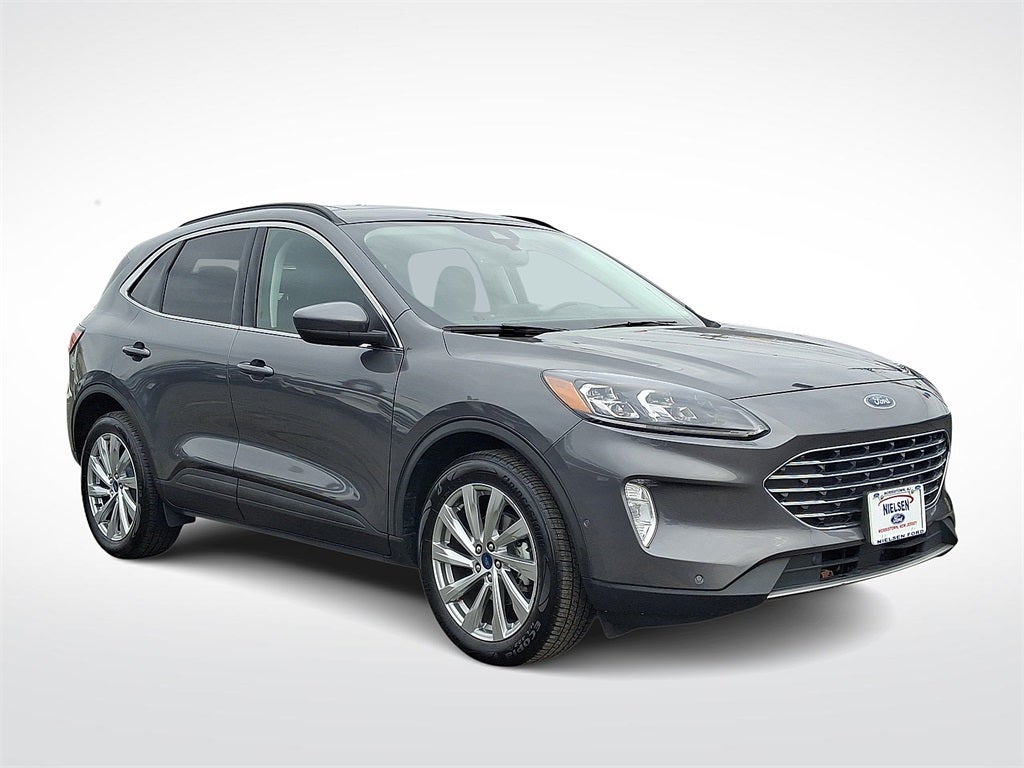 2022 Ford Escape Titanium