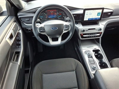 2023 Ford Explorer XLT 4WD