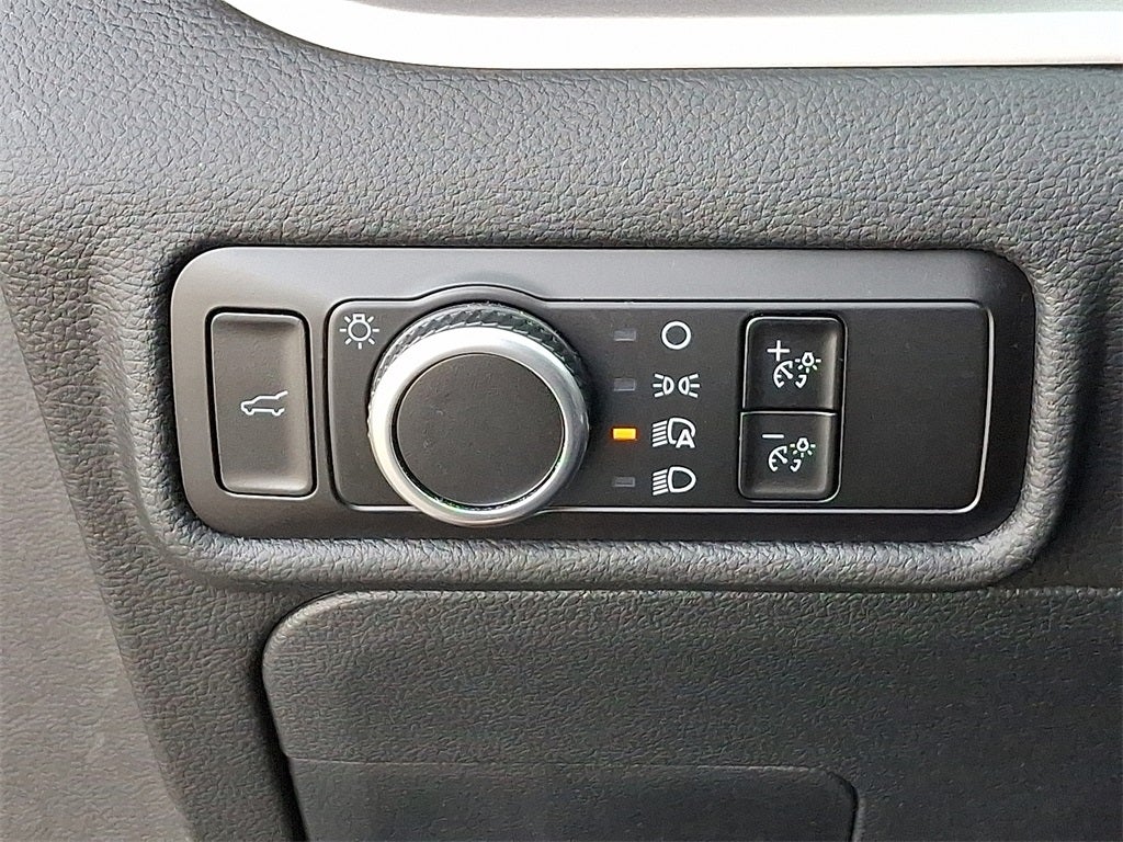 2023 Ford Explorer XLT 4WD