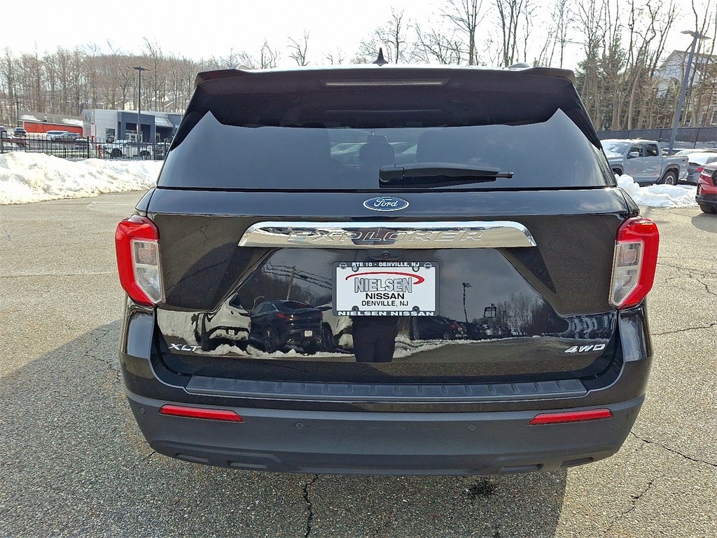 2023 Ford Explorer XLT 4WD