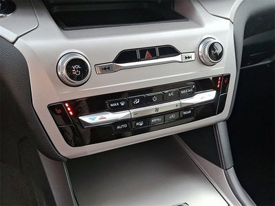 2023 Ford Explorer XLT 4WD