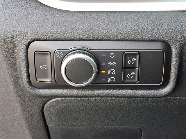 2023 Ford Explorer XLT 4WD