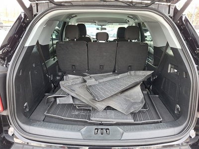 2023 Ford Explorer XLT 4WD