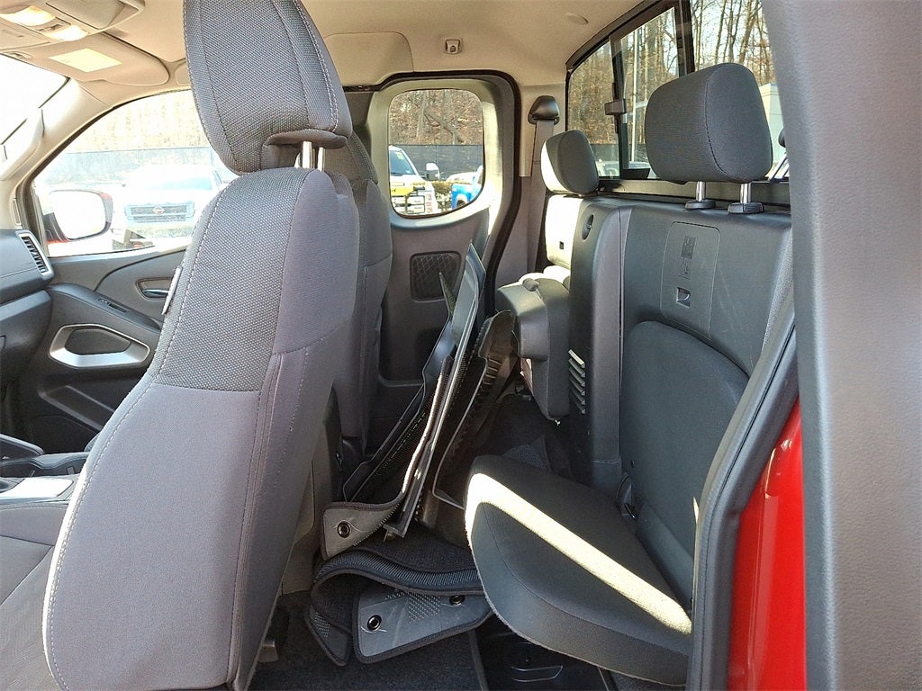 2023 Nissan Frontier SV SV CONVENIENCE & TECH PKG 4X4