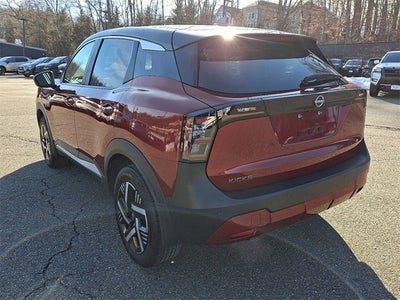 2025 Nissan Kicks SV