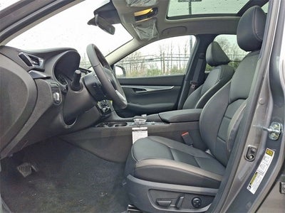 2025 INFINITI QX50 LUXE AWD