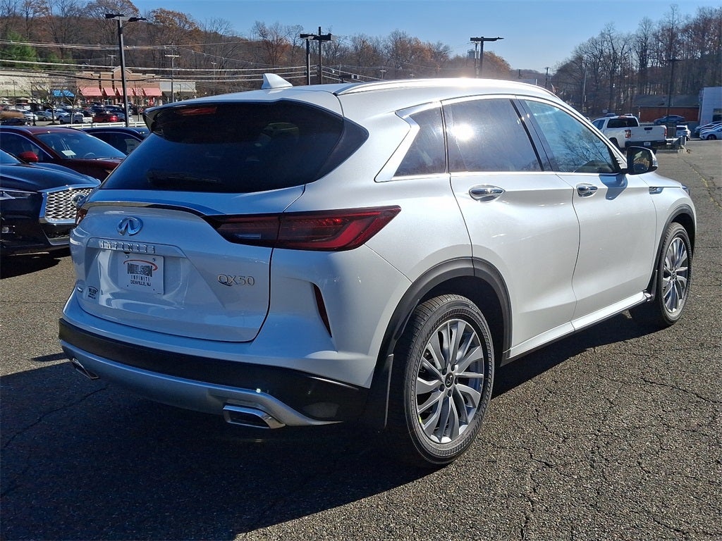 2025 INFINITI QX50 LUXE AWD