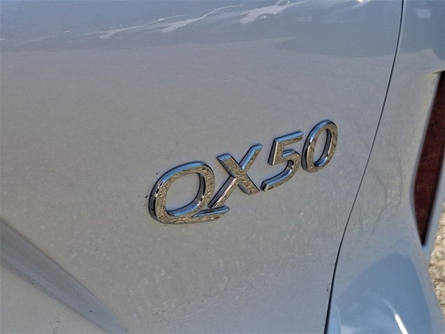2025 INFINITI QX50 LUXE AWD