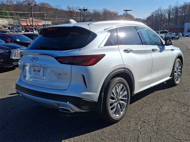2025 INFINITI QX50 LUXE AWD
